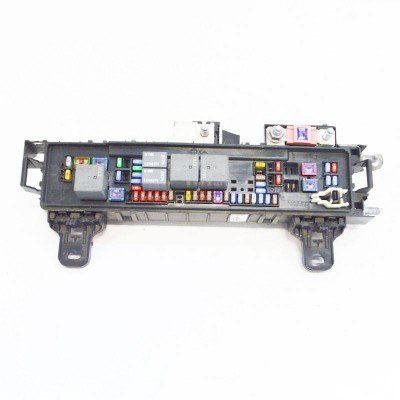 Panou de siguranțe TESLA MODEL S 2017 OEM: 13742705,1034405-00-E 10001724 foto