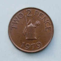 GUERNSEY - 2 Pence 1979 foto