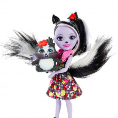 Papusa Enchantimals by Mattel Sage Skunk cu figurina foto