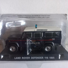 Macheta Land Rover Defender 110 - 1995 CARABINIERI scara 1:43