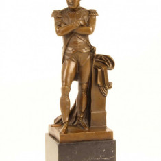 Napoleon -statueta din bronz pe un soclu din marmura KF-87