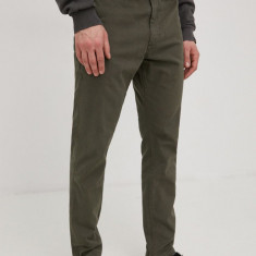 Superdry pantaloni barbati, culoarea verde, cu fason chinos