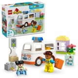LEGO DUPLO - Ambulanta si sofer - 10447