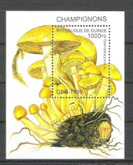 Guinee 1995 Mushrooms, perf. sheet, MNH N.039 foto