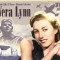 CD Vera Lynn &lrm;&ndash; White Cliffs Of Dover - Ultimate Collection, original