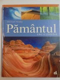 PAMANTUL ENCICLOPEDIE de MICHAEL ALLABY , 2008 * PREZINTA PETE PE BLOCUL DE FILE