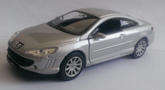 Macheta Peugeot 407 Coupe 2006 silver - Welly 1/36