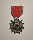 Ordinul Coroana Romaniei Cavaler Primul Model cu spade de Razboi Piesa Rara