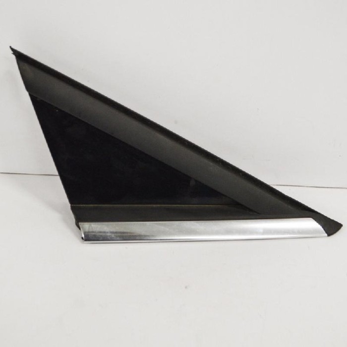 Geam lateral dreapta față PEUGEOT 5008 2013 OEM: 96859482XT96859484XY 2759477