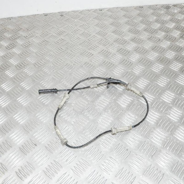 Senzor ABS st&acirc;nga spate BMW 7 G11, G12 2016 OEM: 6859584 2434292