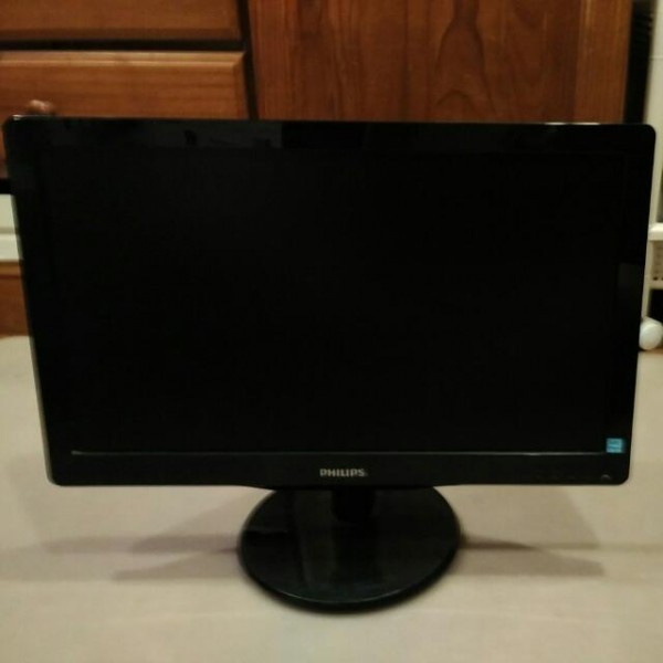 Monitor Led - Philips model 200v4L, 19,5 inch, rezolutie 1600 x 900, VGA,  DVI-D | Okazii.ro