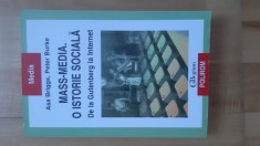 Asa Briggs , Peter Burke - Mass-media . O istorie socială . De la Gutenberg la Internet ( 2005 ) (340 pagini)