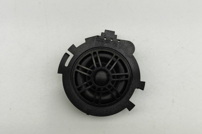 Difuzor ușă dreapta spate AUDI Q5 FY 2017 OEM: 80A035398 | 31798364