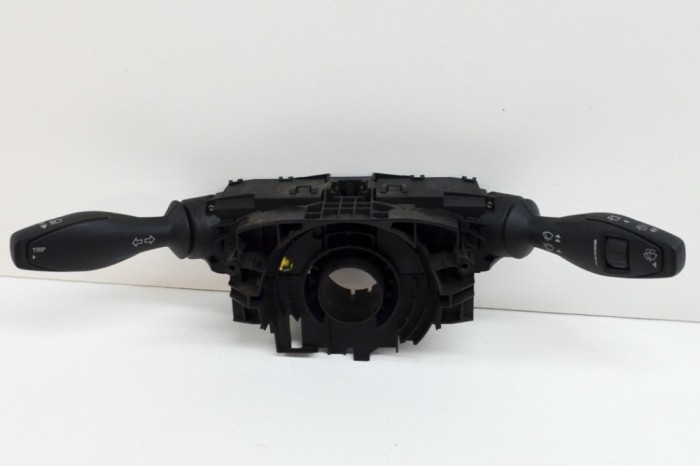 Maneta semnalizare ștergătoare FORD FIESTA VI 2016 OEM: 8A6T-13N064-BH,8A6T-13335-BC,8A6T-17A553 | 13874163