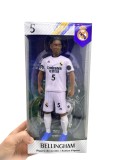 Figurina Bellingham fotbalist 22 cm echipament alb Real Madrid cu accesorii