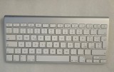 Tastatura Wireless Apple, Model A1314, Bluetooth, Aluminiu qwerty