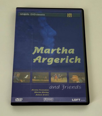 DVD Video Martha Argerich plays Mozart Schumann Rachmaninov Ravel foto