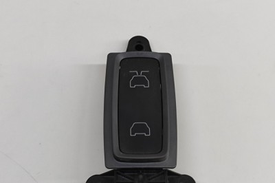Comutator TESLA MODEL X 2018 OEM: 1080487-01-A | 30386597 foto