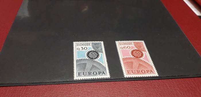 Neștampilate după 1950