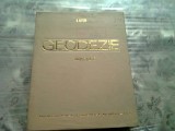 GEODEZIE. TRIANGULATIE - DUMITRU GHITAU