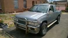 Nissan KingCab D21 Pickup TD25 ( navara ) foto