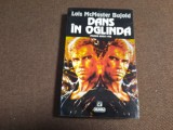 Lois Mcmaster Bujold , Dans in oglinda-22/2