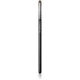 MAC Cosmetics Brush 231 Small Shader pensula pentru aplicarea fardului de pleoape 1 buc