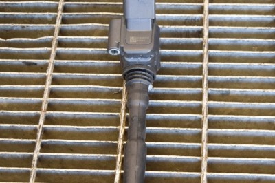 Bobina de inducție de &amp;icirc;naltă tensiune AUDI A5 Sportback 8TA 2013 OEM: 77320003,06H905110E 11394350 foto