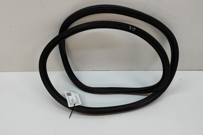 Garnitura ușă dreapta spate OPEL MOKKA 2023 OEM: 17227223 | 30308085