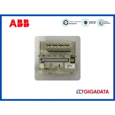 ABB TU831V1 3BSE013235R1 S800I-O Extended Module Termination Unit foto