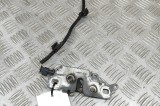 &Icirc;ncuietoare capota PEUGEOT 2008 II 2020 OEM: 9822726780 | 29533065