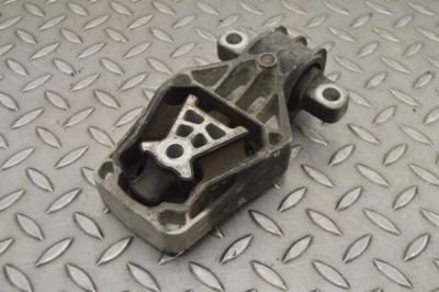 INFINITI Q30 2016 OEM: a2462401209 SKU: 15464418 foto