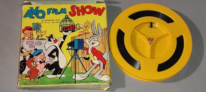 4 ROLE BOBINE FILM DESENE ANIMATE 8 MM COLOR PT. APARAT DE PROIECTIE