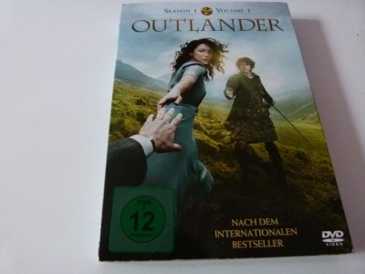 Outlander - seria 1 foto