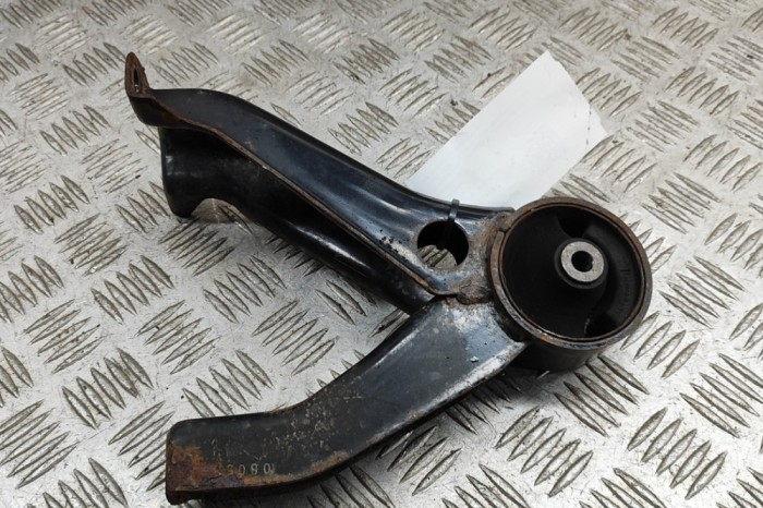 Suport motor față MITSUBISHI LANCER VIII CY_A, CZ_A 2008 OEM: 1092A067 | 30187721