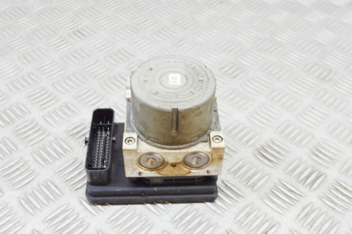 Pompa ABS BMW i3 I01 2019 OEM: 6896137,10.0220-1733.4,28.5165-3808.3,6896138,10.0919-0806.3,10.0627-3963.1,28.5812-4210.1 20404640