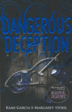Dangerous Deception - Margaret Stohl