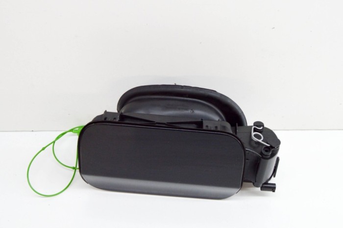 Capac rezervor combustibil BMW 3 F30, F80 2015 OEM: 723889 17628371