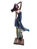 Cumpara ieftin Statueta Femeie, 40 cm, 30014TT