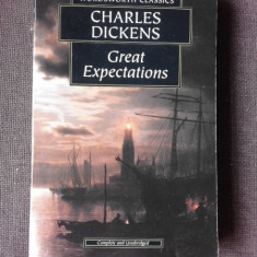 GREAT EXPECTATIONS - CHARLES DICKENS (MARILE SPERANTE, CARTE IN LIMBA ENGLEZA)