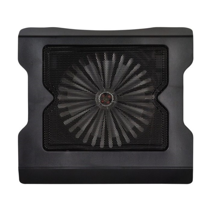 Suport Masuta Racire Cu Cel Mai Mare Cooler Ventilator 160mm