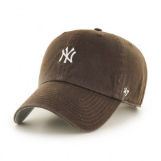 47brand șapcă de baseball din bumbac MLB New York Yankees culoarea maro, cu imprimeu