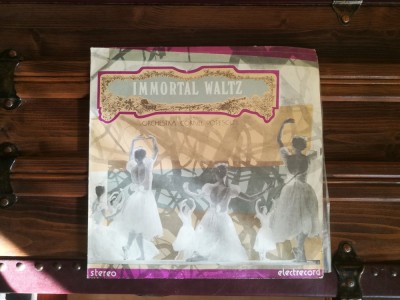 Johann Strauss Jr.&amp;lrm;&amp;ndash; Immortal Waltz - Valsul nemuritor (Stare excelenta!) foto