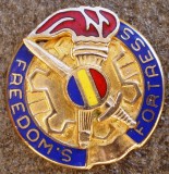 II.117 INSIGNA MILITARA TRADOC PIN US U.S. Army Training and Doctrine Command, America de Nord