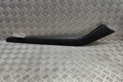 Ornament consola centrală TESLA MODEL 3 2018 OEM: 1087944-99-D,1087945-99-D | 31724430 foto