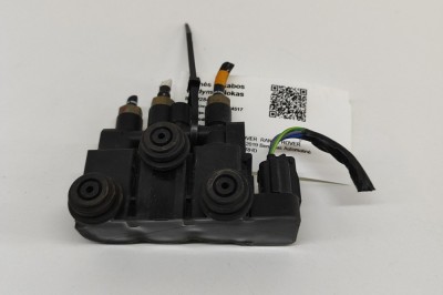 Unitate de control suspensie pneumatică LAND ROVER RANGE ROVER SPORT II L494 2019 OEM: CPLA-5B710-AC 28427085 foto