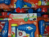 Pistol baloane sapun lichid 60 ml inclus. Pret 8 lei 2 buc 15 lei. Lichid masina baloane colorate 500 ml. Pret 8 lei,