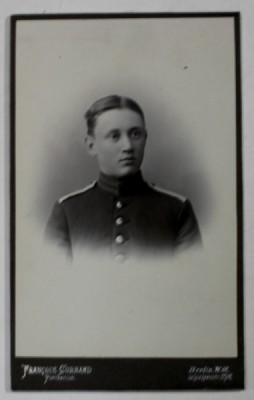 FOTOGRAF FRANCOIS CORNAND , BERLIN , TANAR IN UNIFORMA , FOTOGRAFIE C.D.V. , CCA. 1900 foto