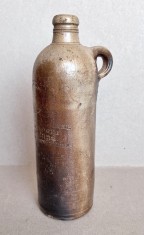 Butelcă 700ml din gresie, cu toarta, pentru apă minerală Rhenser Mineralbrunnen cca 1890, stanta originala