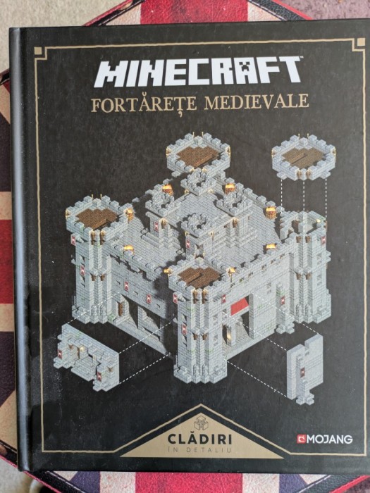 Minecraft, Fortarete Medievale